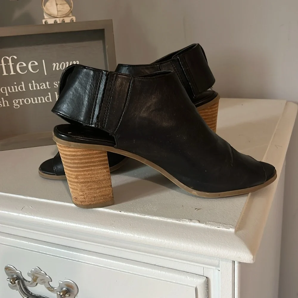 Black Chunky Heels Womens 8